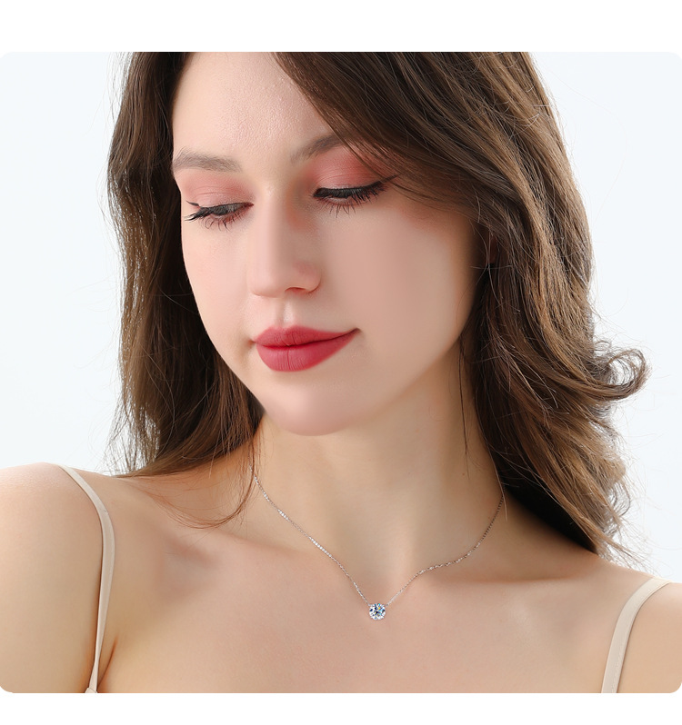 Mini 5mm/4mm D Moissanite 925  - Crystal Choker Necklace incelemesi ve fiyatı
